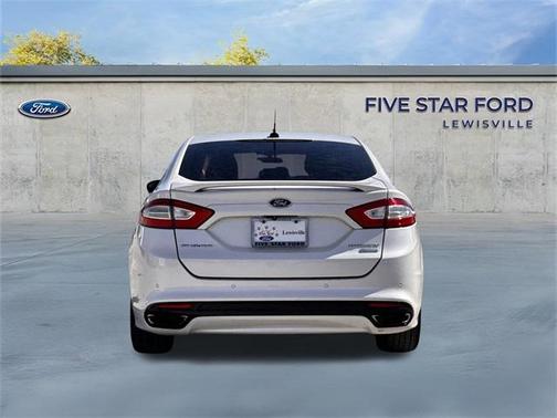 2016 Ford Fusion Titanium