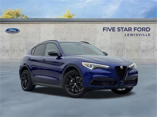2021 Alfa Romeo Stelvio Base