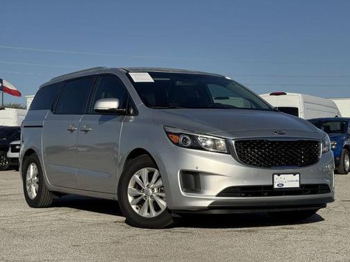 2017 Kia Sedona LX