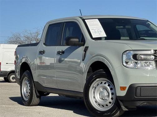 2024 Ford Maverick XL