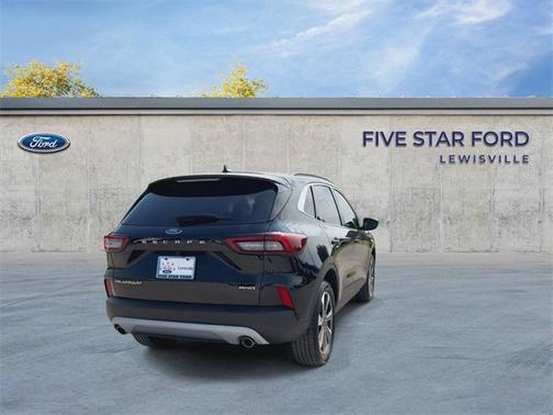 2023 Ford Escape Platinum