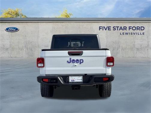 2022 Jeep Gladiator Willys 4x4