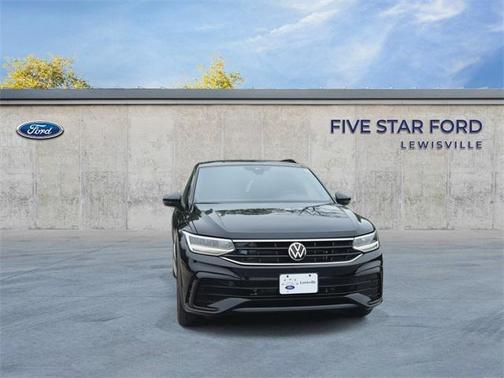 2023 Volkswagen Tiguan 2.0T SE R-Line Black