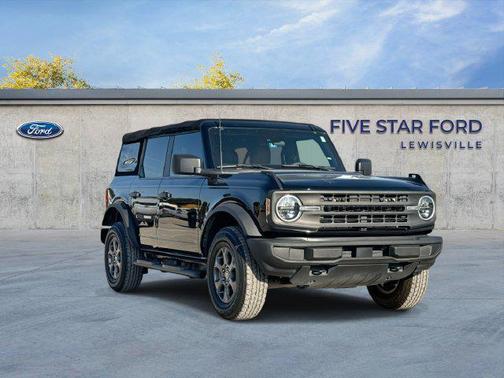 Shadow Black 2022 Ford Bronco Base