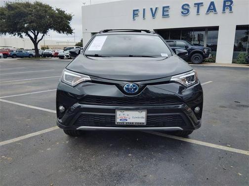 2018 Toyota RAV4 Hybrid SE