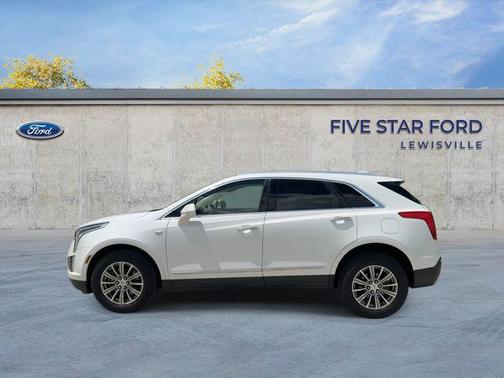 Crystal White Tricoat 2018 Cadillac XT5 Luxury