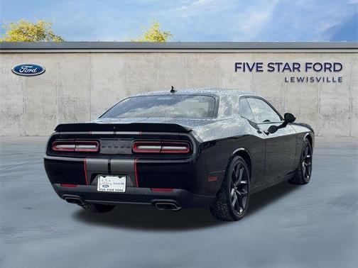 Pitch Black Clearcoat 2021 Dodge Challenger R/T