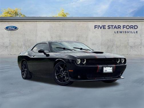 Pitch Black Clearcoat 2021 Dodge Challenger R/T