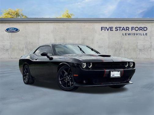 Pitch Black Clearcoat 2021 Dodge Challenger R/T