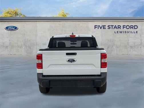 OXFORD WHITE 2024 Ford Maverick XLT