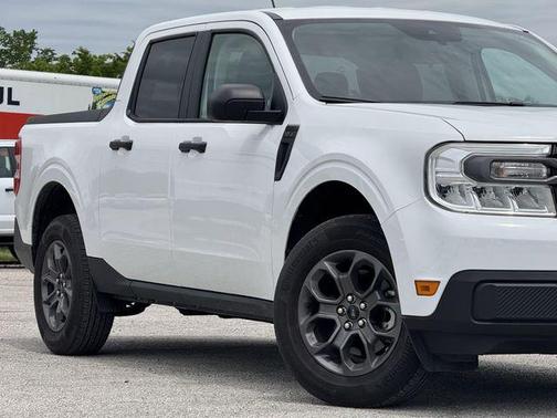 OXFORD WHITE 2024 Ford Maverick XLT