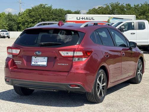 Crimson Red Pearl 2019 Subaru Impreza 2.0i Premium