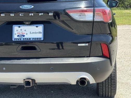 AGATE BLACK METALLIC 2020 Ford Escape Titanium