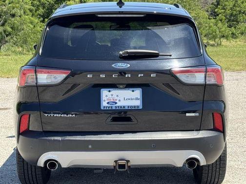 AGATE BLACK METALLIC 2020 Ford Escape Titanium