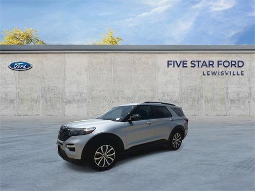 2024 Ford Explorer ST-Line
