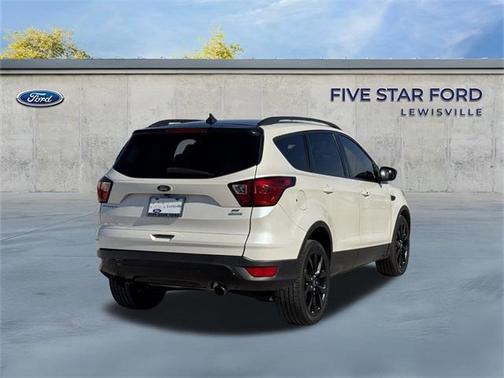 2019 Ford Escape SE