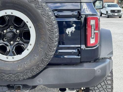ANTIMATTER BLUE METALLIC 2021 Ford Bronco Outer Banks