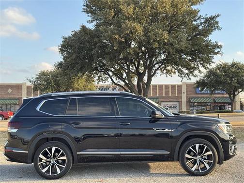 2025 Volkswagen Atlas 2.0T SEL Premium R-Line 4MOTION