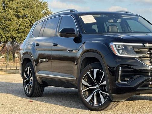 2025 Volkswagen Atlas 2.0T SEL Premium R-Line 4MOTION