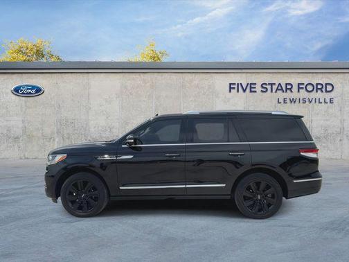 INFINITE BLACK MET CC 2024 Lincoln Navigator Reserve