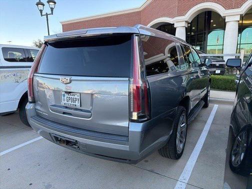 2020 Cadillac Escalade ESV Premium Luxury