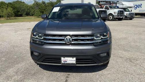 Platinum Gray Metallic 2019 Volkswagen Atlas 3.6L SE w/Technology
