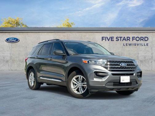 CARBONIZED GRAY METALLIC 2024 Ford Explorer XLT