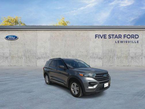 CARBONIZED GRAY METALLIC 2024 Ford Explorer XLT