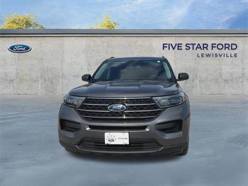 CARBONIZED GRAY METALLIC 2024 Ford Explorer XLT