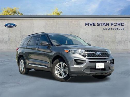 CARBONIZED GRAY METALLIC 2024 Ford Explorer XLT