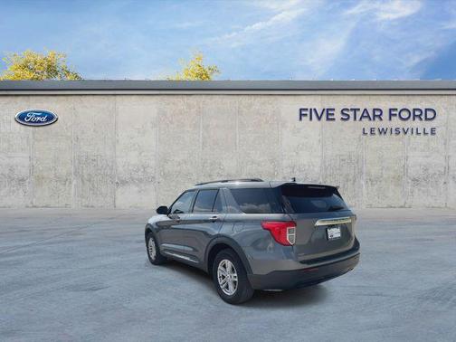 CARBONIZED GRAY METALLIC 2024 Ford Explorer XLT