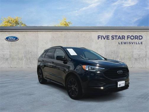 2022 Ford Edge SE