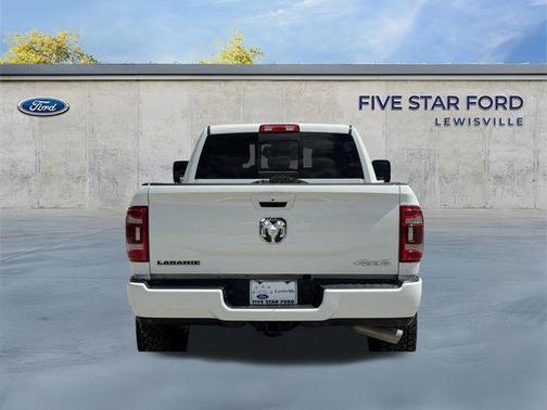 Bright White Clearcoat 2024 RAM 2500 Laramie Crew Cab 4x4 6'4' Box