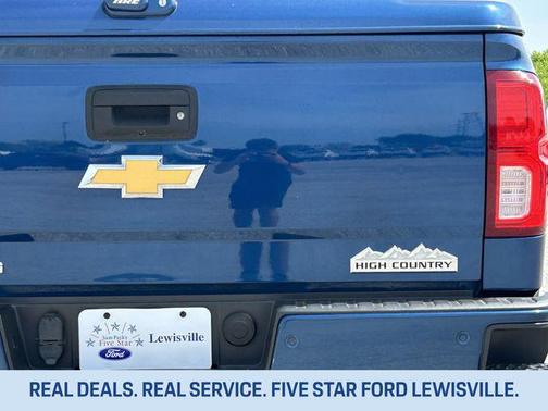 2017 Chevrolet Silverado 1500 High Country