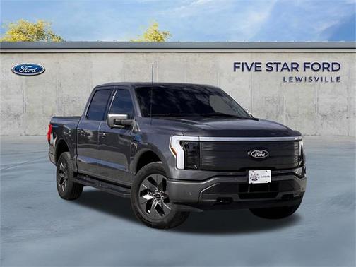 2024 Ford F-150 Lightning LARIAT