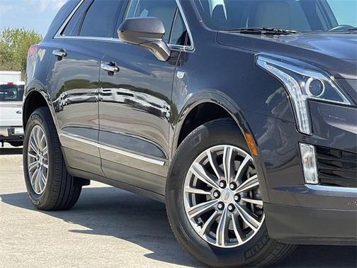 Dark Granite Metallic 2019 Cadillac XT5 Luxury
