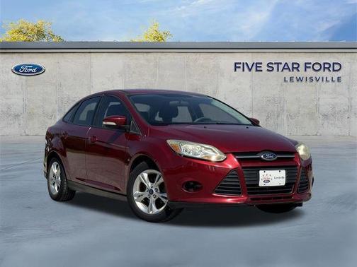 RUBY RED TINTED CLEARCOAT 2014 Ford Focus SE