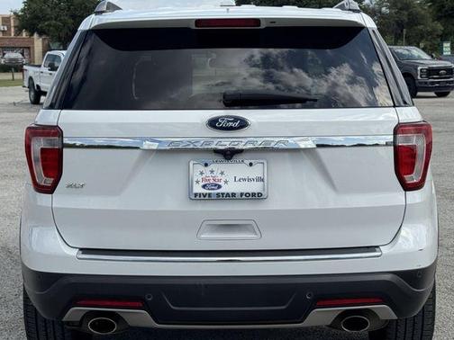 OXFORD WHITE 2018 Ford Explorer XLT
