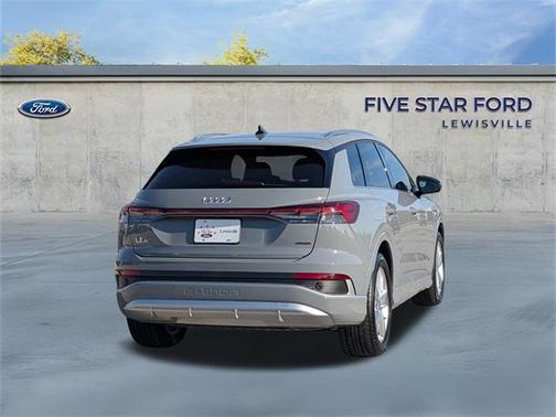 2024 Audi Q4 e-tron Premium 55 quattro