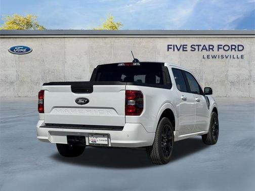 2025 Ford Maverick Lobo Standard