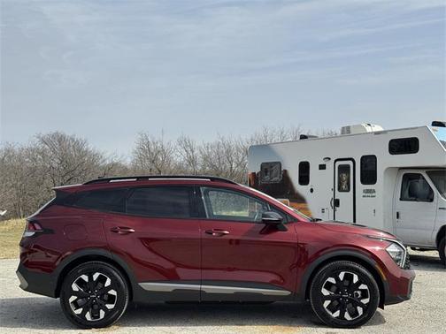2023 Kia Sportage Plug-In Hybrid X-Line