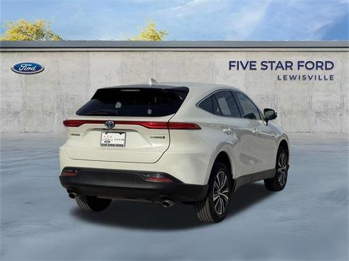 2022 Toyota Venza LE