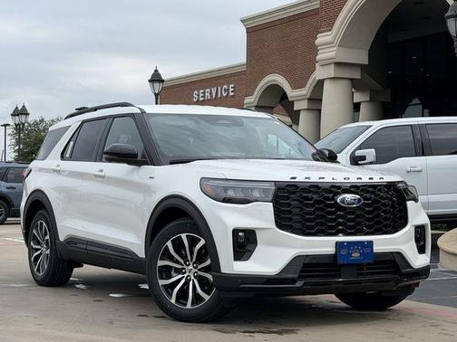 STAR WHITE MET TRI-COAT 2026 Ford Explorer ST-Line
