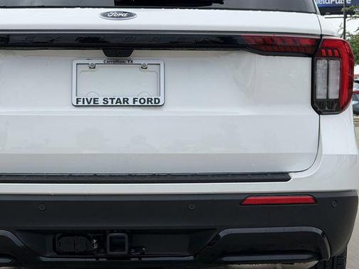 STAR WHITE MET TRI-COAT 2026 Ford Explorer ST-Line