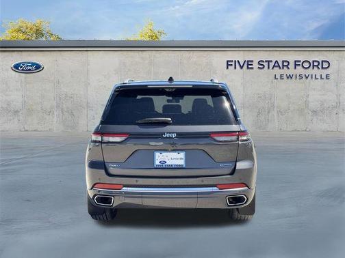 Baltic Gray Metallic Clearcoat 2022 Jeep Grand Cherokee 4xe Summit