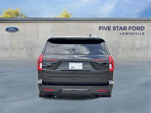 Agate Black Metallic 2026 Ford Expedition Platinum