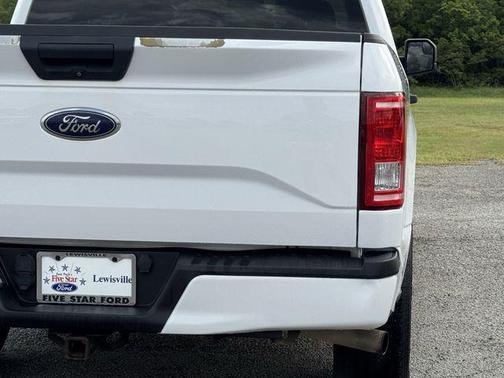 OXFORD WHITE 2017 Ford F-150 XL