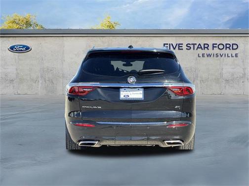 2024 Buick Enclave Essence FWD