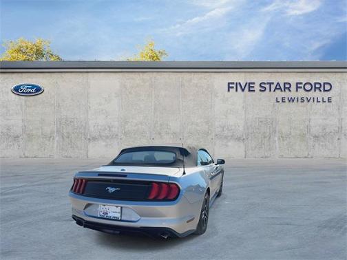 2022 Ford Mustang EcoBoost Premium