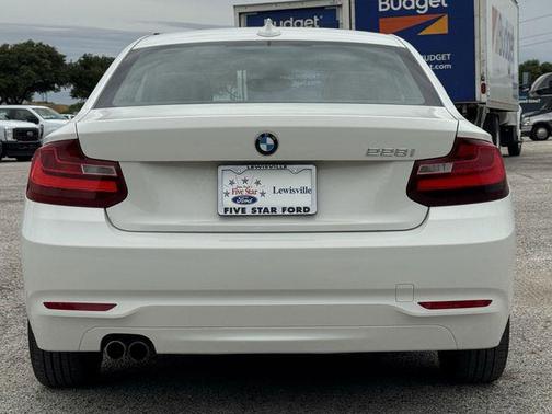 Alpine White 2014 BMW 228 228i